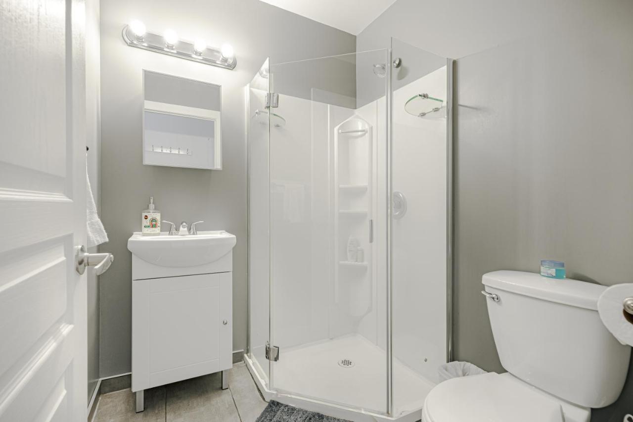 Homa Homestay Hotel By Olympic Stadium Montreal Auberge-Hostel Exteriör bild