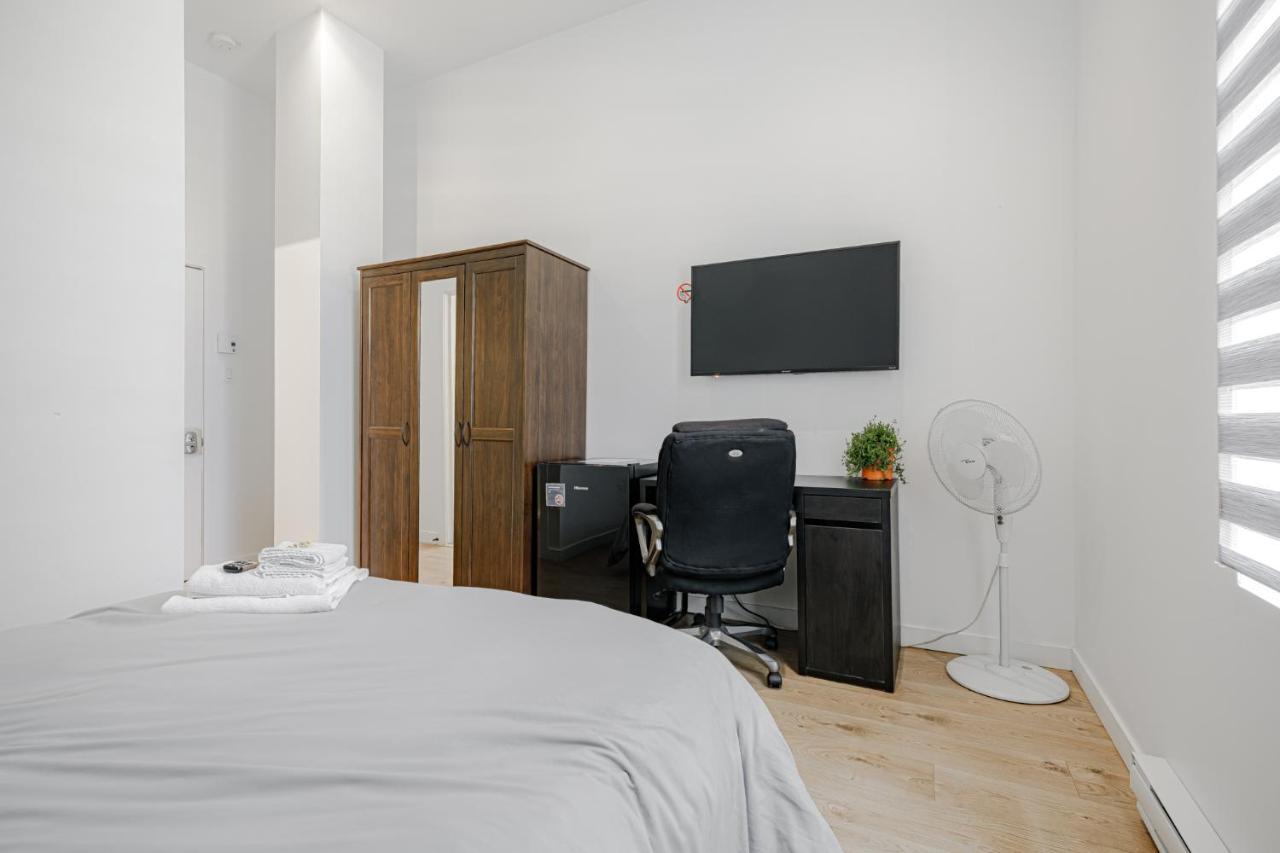 Homa Homestay Hotel By Olympic Stadium Montreal Auberge-Hostel Exteriör bild