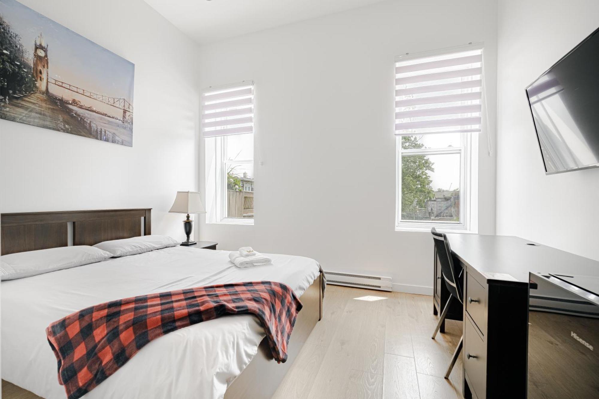 Homa Homestay Hotel By Olympic Stadium Montreal Auberge-Hostel Exteriör bild