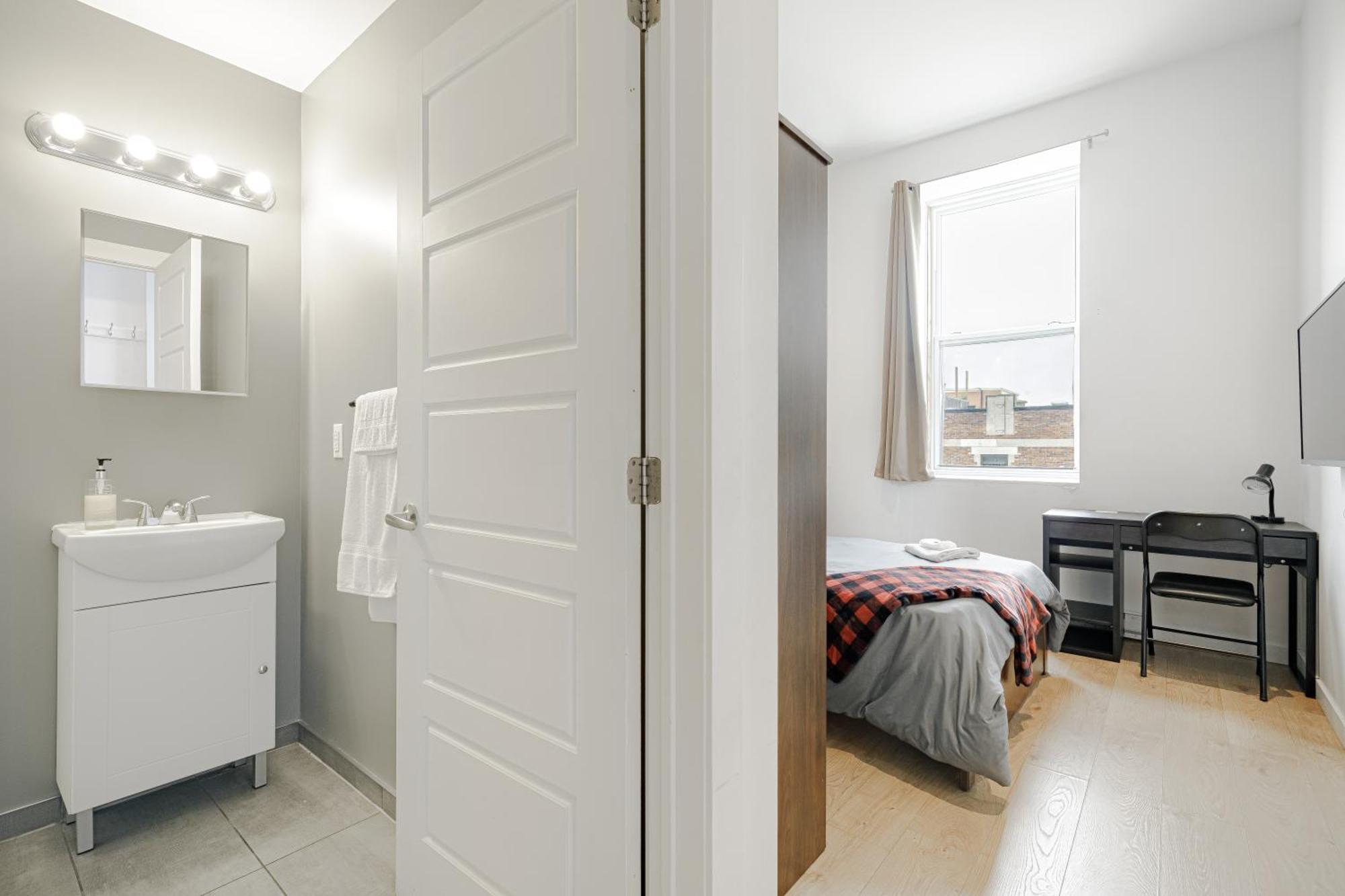 Homa Homestay Hotel By Olympic Stadium Montreal Auberge-Hostel Exteriör bild